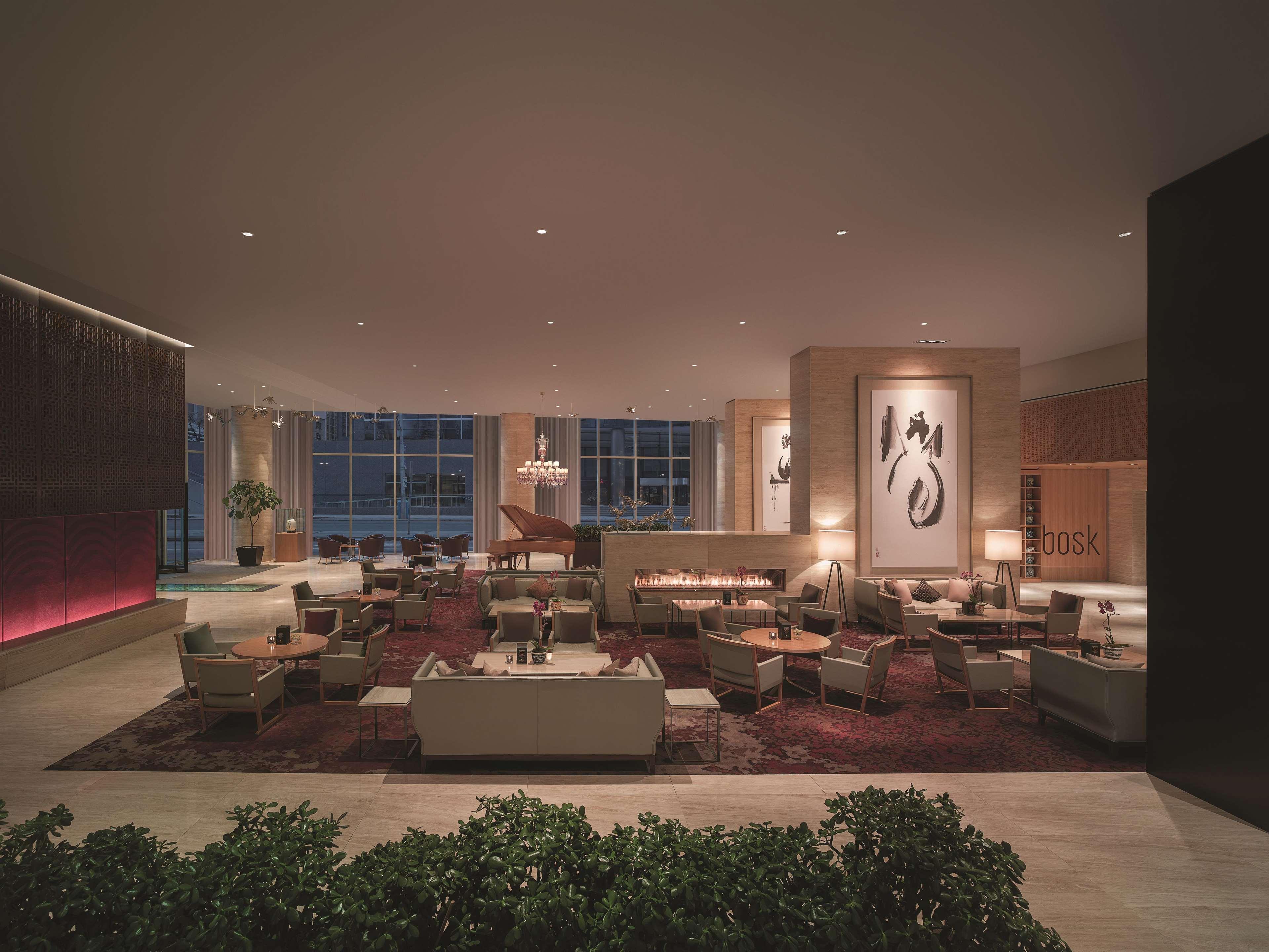 Shangri-La โตรอนโต ภายนอก รูปภาพ