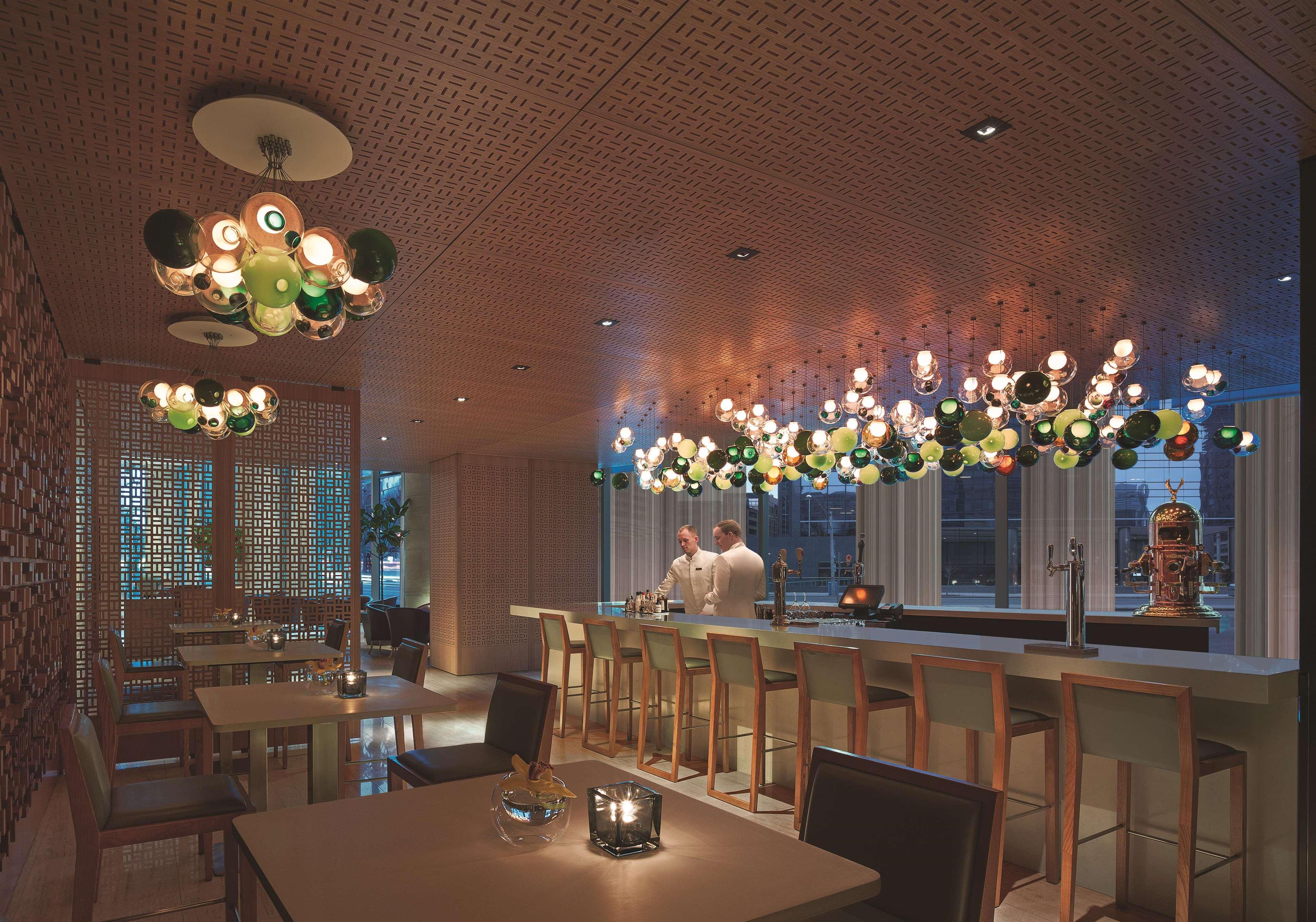 Shangri-La โตรอนโต ภายนอก รูปภาพ